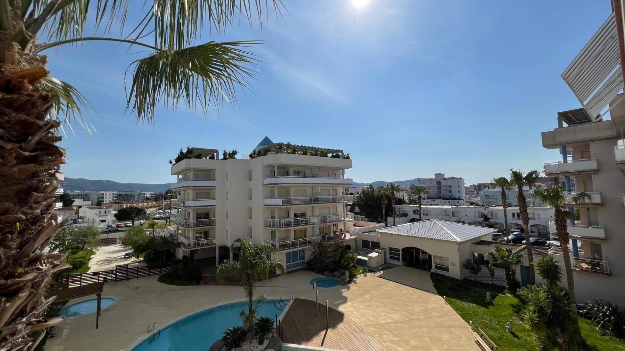 Bonito Piso En Roses Con Piscina Y Parking Av-66 Apartment Exterior foto